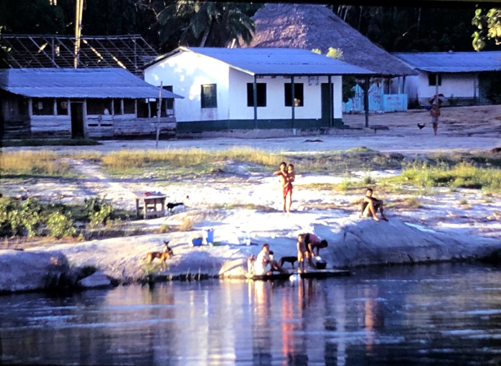 082 Descendo o Rio Negro 06